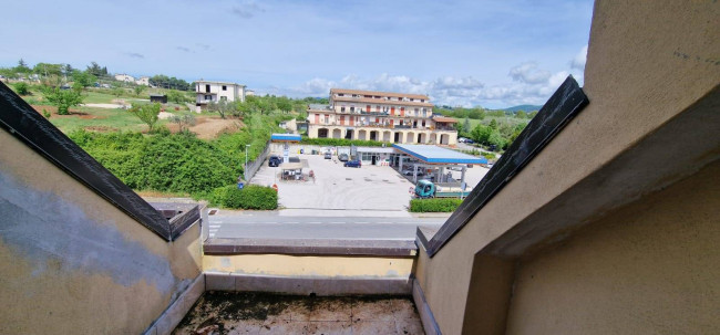 Appartamento in vendita a Scandriglia