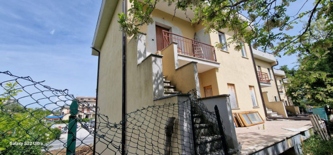 Appartamento in vendita a Scandriglia