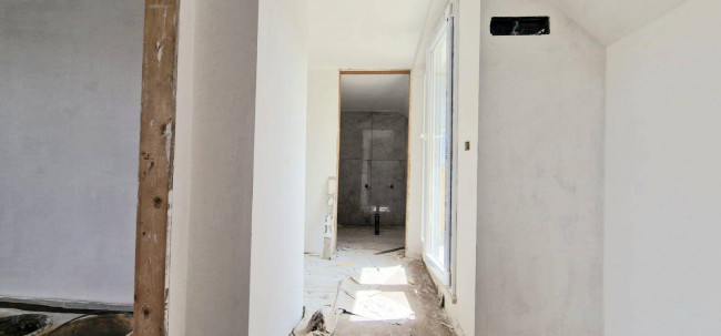 Appartamento in vendita a Scandriglia