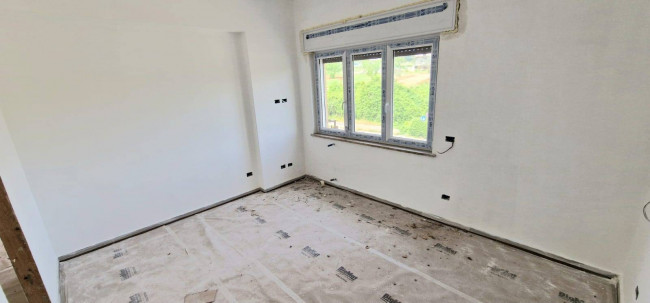 Appartamento in vendita a Scandriglia