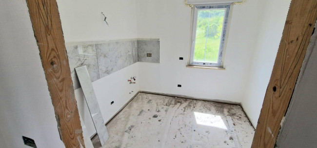 Appartamento in vendita a Scandriglia