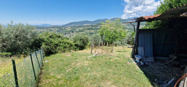 Casa singola in vendita a Casaprota
