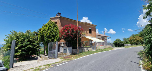 Casa singola in vendita a Casaprota