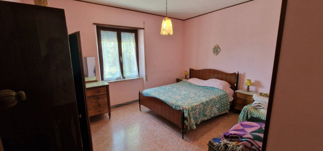 Casa singola in vendita a Casaprota