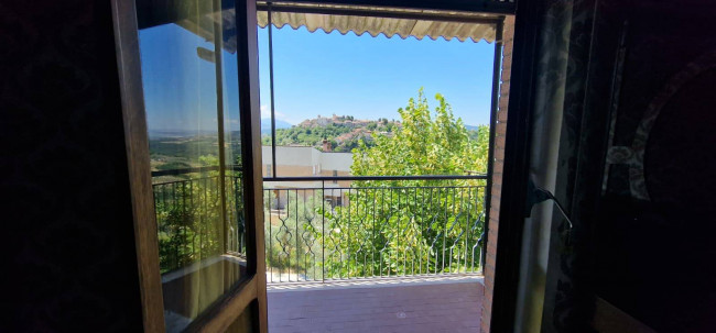 Casa singola in vendita a Casaprota