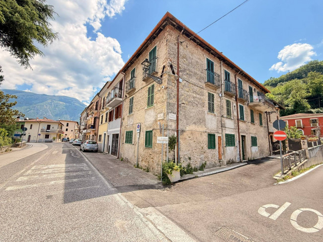 Appartamento in vendita a Borgo Velino