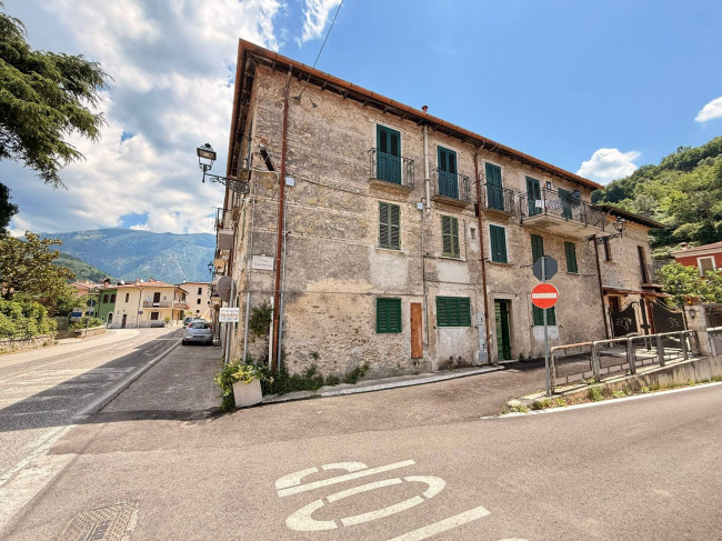 Appartamento in vendita a Borgo Velino