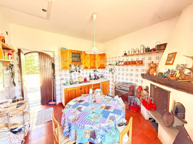 Casa singola in vendita a Borgo Velino