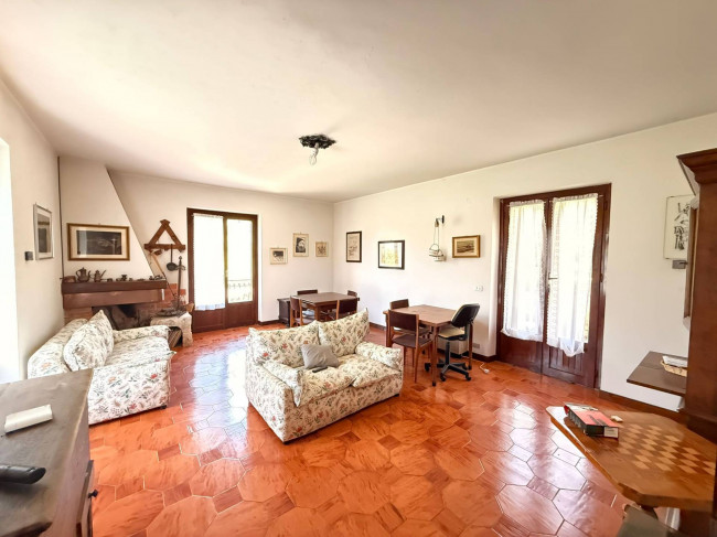 Casa singola in vendita a Borgo Velino