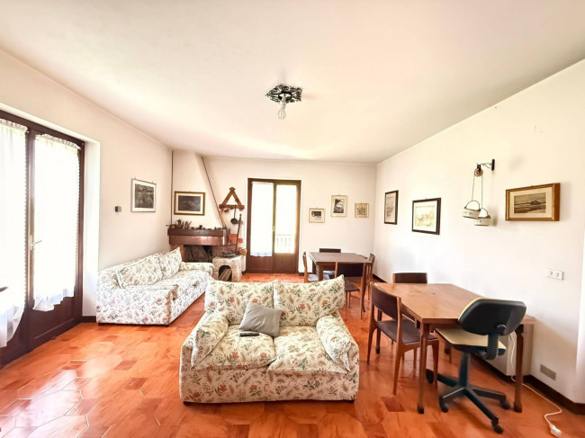 Casa singola in vendita a Borgo Velino