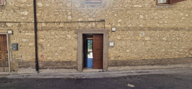 Appartamento in vendita a Casaprota