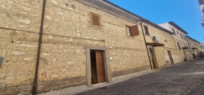Appartamento in vendita a Casaprota