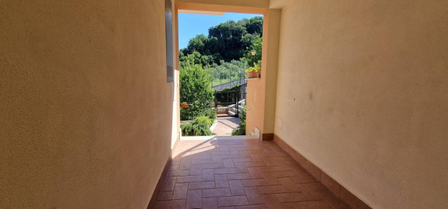 Villette a schiera in vendita a Toffia