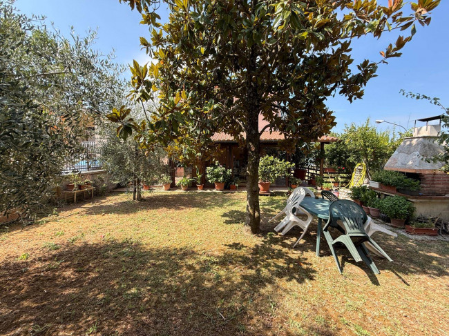 Casa singola in vendita a Cantalice