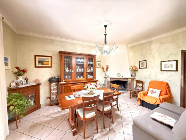 Casa singola in vendita a Cantalice