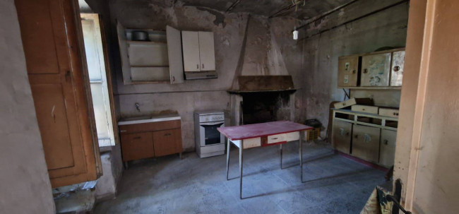Casa singola in vendita a Fara in Sabina