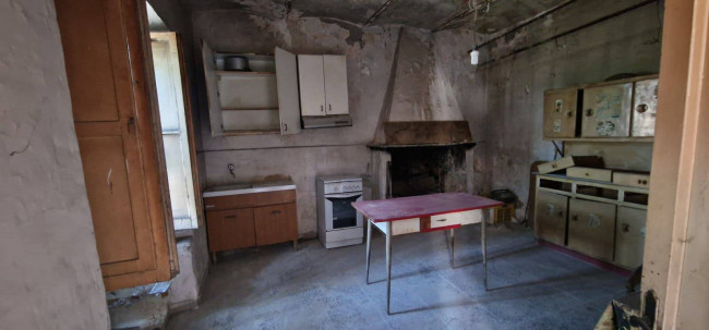 Casa singola in vendita a Fara in Sabina