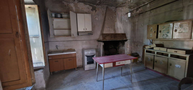 Casa singola in vendita a Fara in Sabina