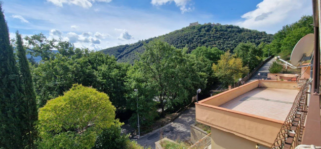 Appartamento in vendita a Scandriglia