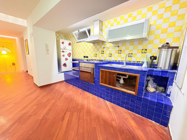 Appartamento in vendita a Napoli