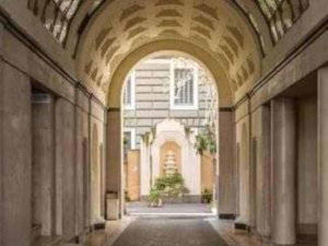 Appartamento in affitto a Napoli