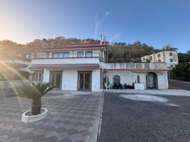 Villa in vendita a Pozzuoli