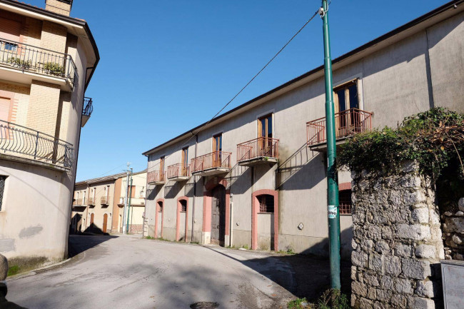 Edificio in vendita a Serino