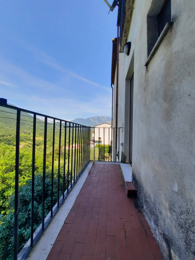 Casa singola in vendita a Colli a Volturno