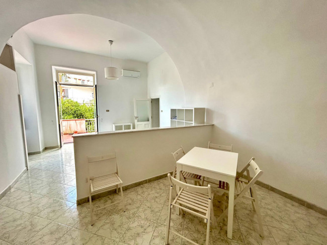 Appartamento in affitto a Napoli