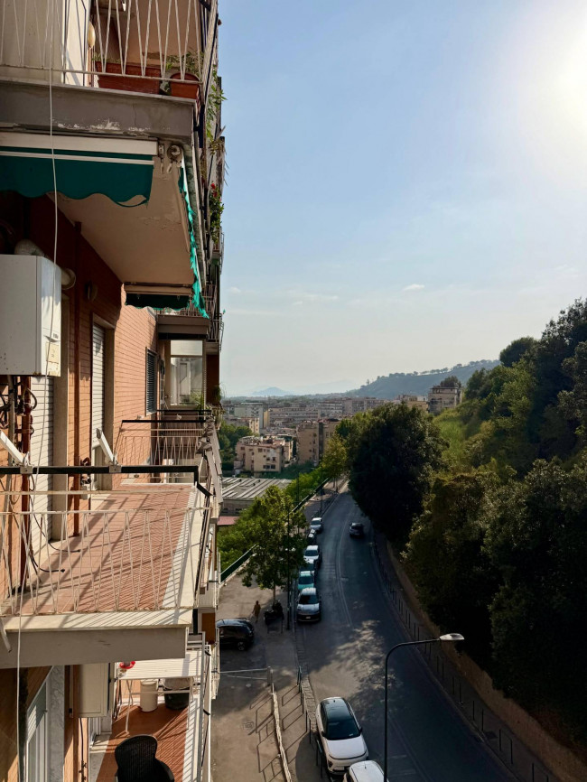 Appartamento in affitto a Napoli