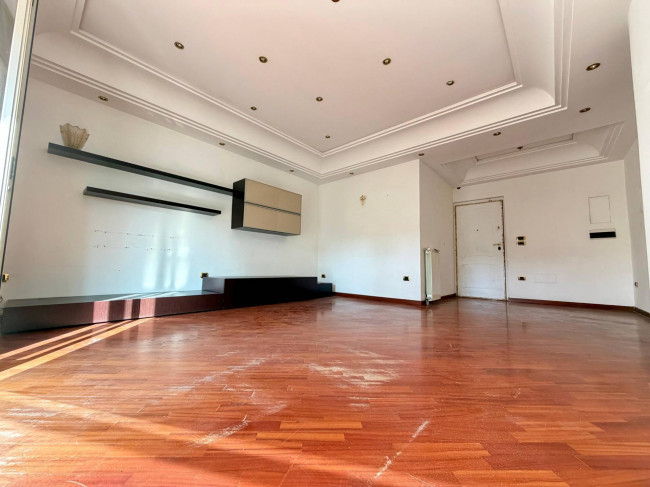 Appartamento in affitto a Napoli