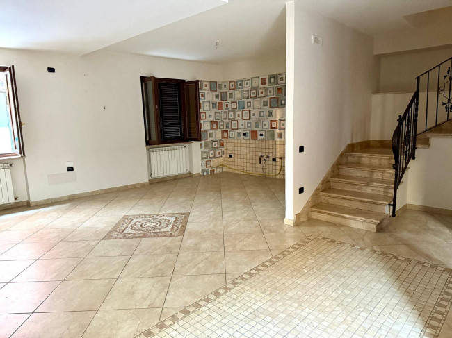 Casa singola in affitto a Acerra