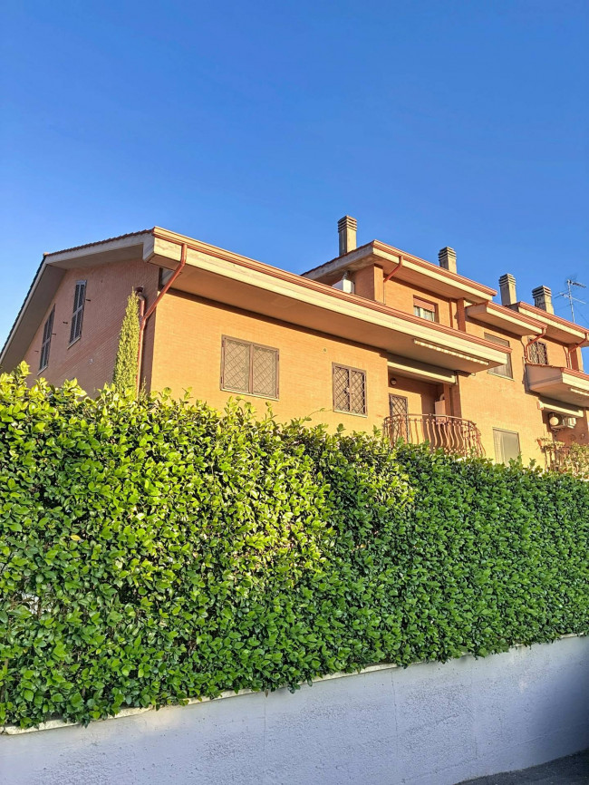 Appartamento in vendita a Guidonia Montecelio