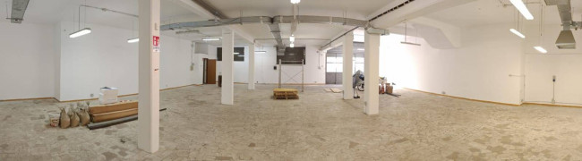 Attività commerciale in affitto a Roma