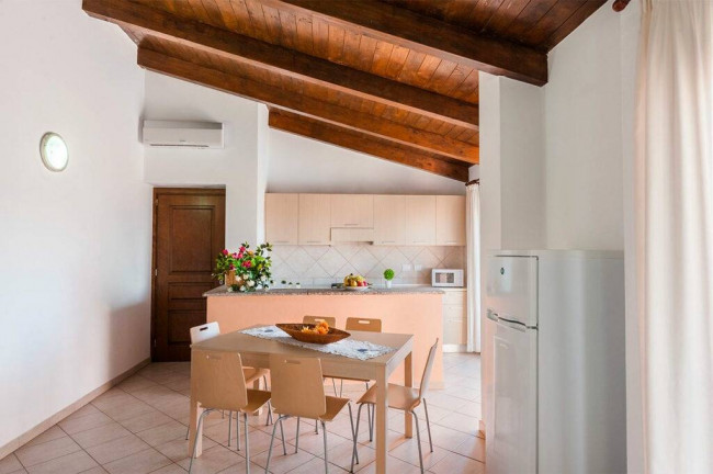 Appartamento in vendita a Trinità d'Agultu e Vignola