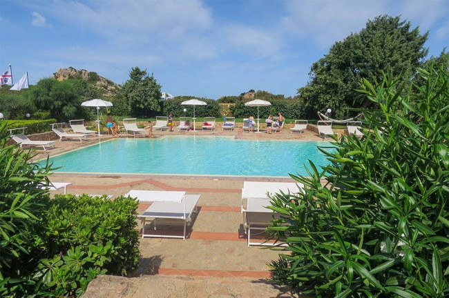 Appartamento in vendita a Trinità d'Agultu e Vignola