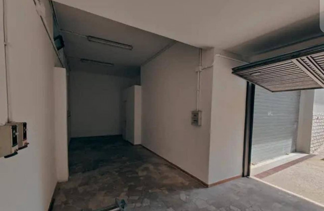 Locale commerciale in affitto a Roma