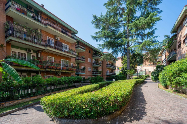 Appartamento in vendita a Roma