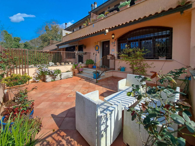 Villette a schiera in vendita a Roma