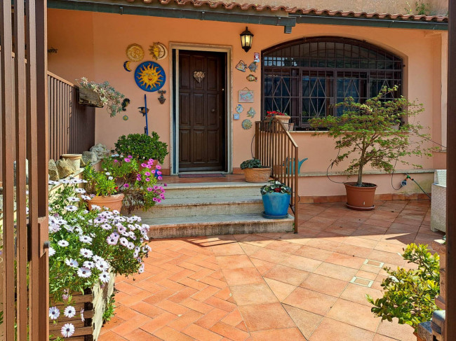 Villette a schiera in vendita a Roma