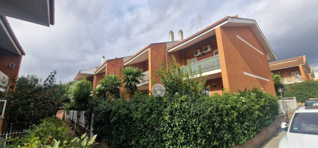 Villette a schiera in vendita a Roma