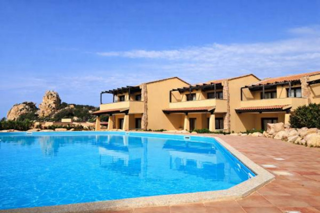 Villette a schiera in vendita a Trinità d'Agultu e Vignola