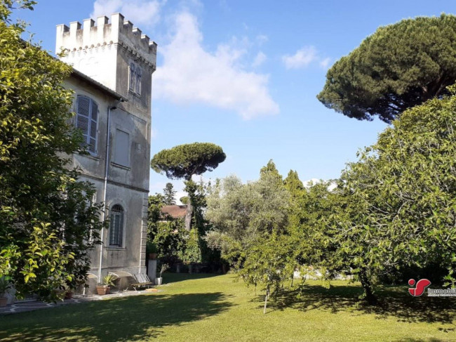 Villa in vendita a Grottaferrata