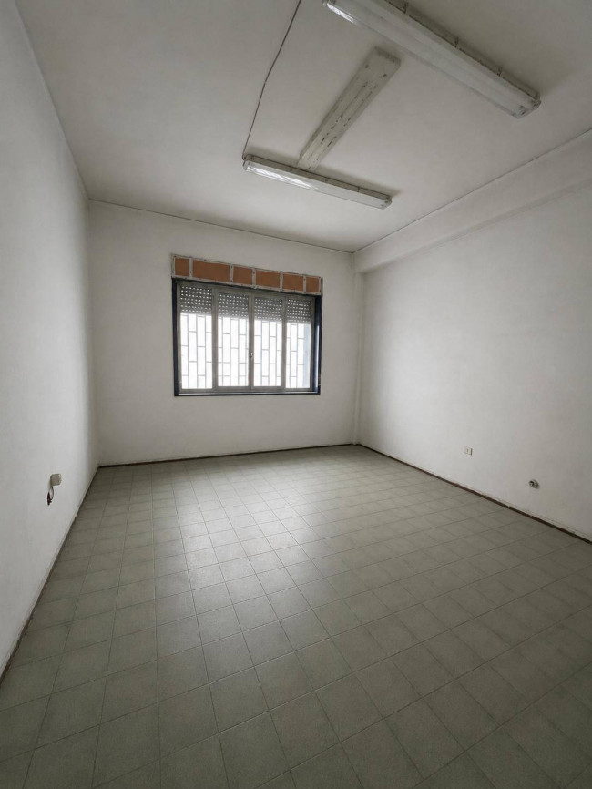Studio/Ufficio in affitto a Casandrino