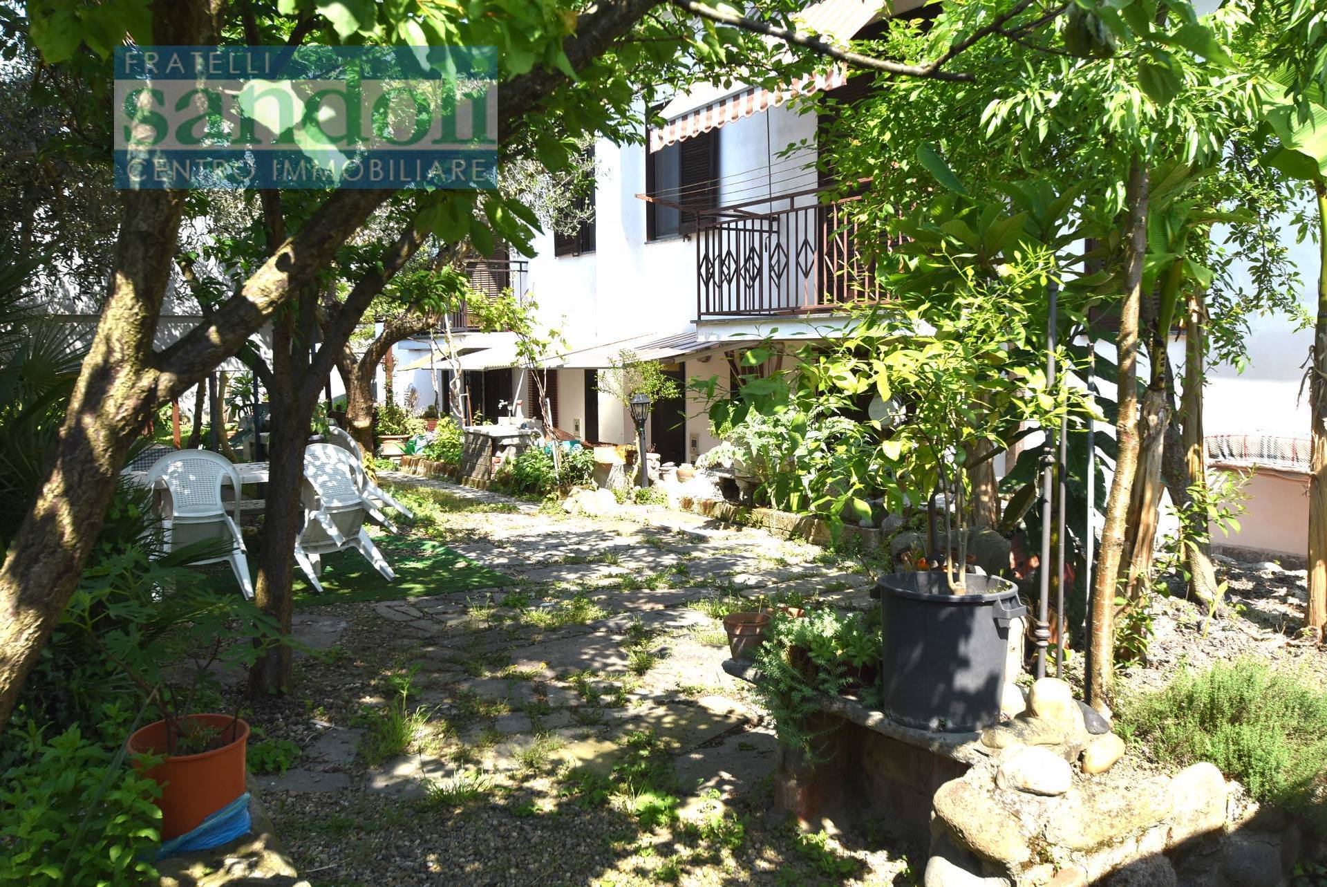 Casa indipendente in vendita a Palestro (PV)