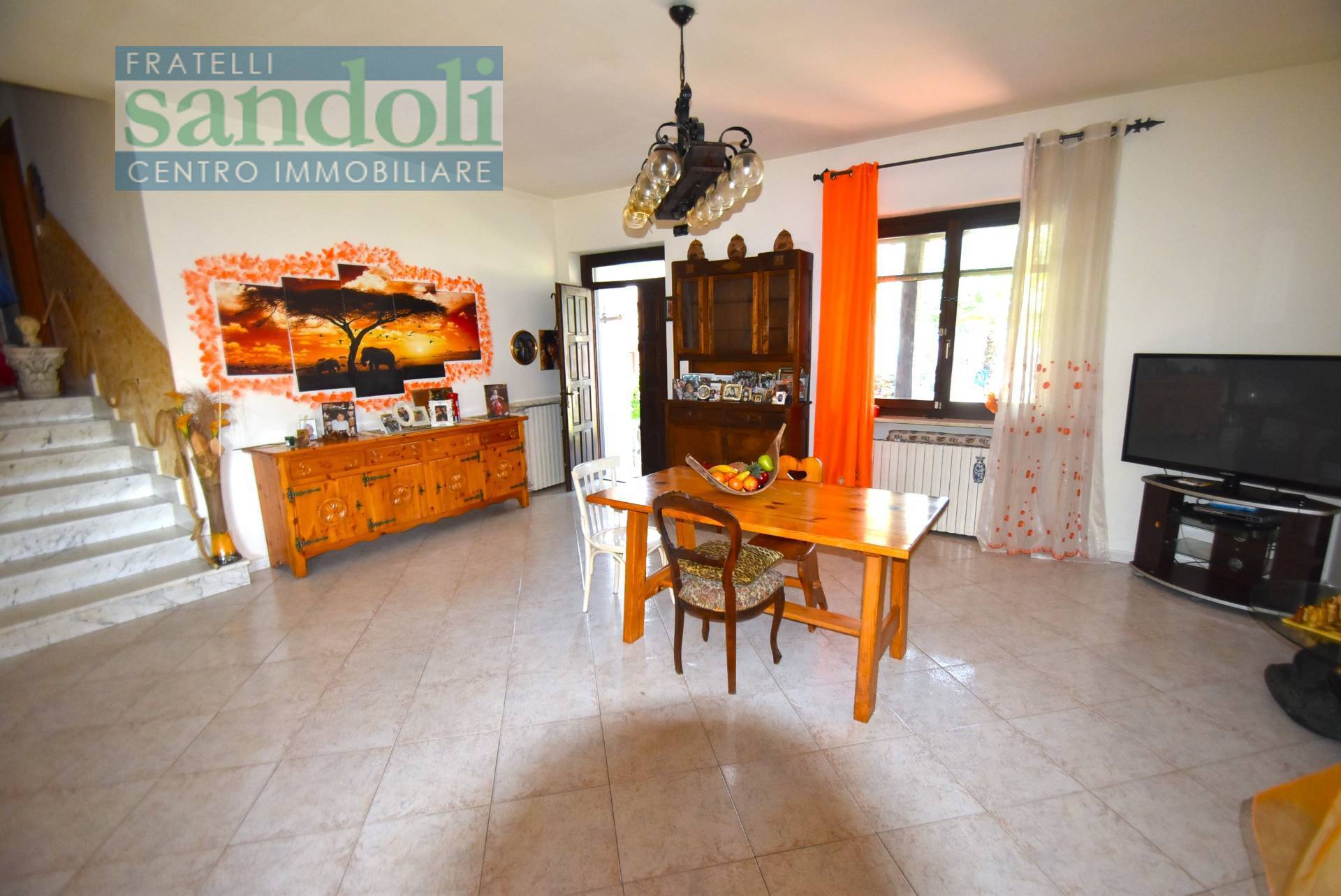 Casa indipendente in vendita a Palestro (PV)