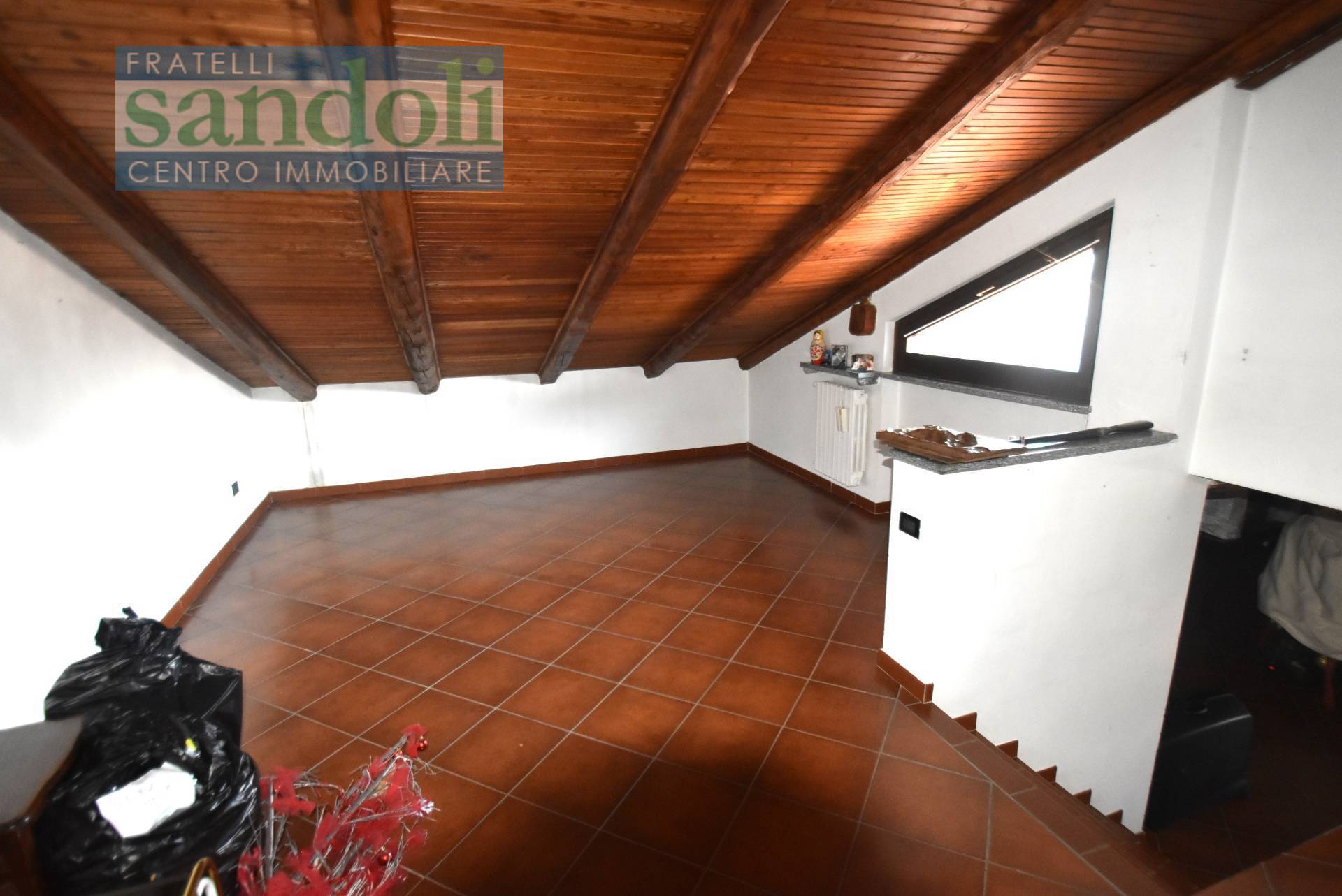 Casa indipendente in vendita a Palestro (PV)