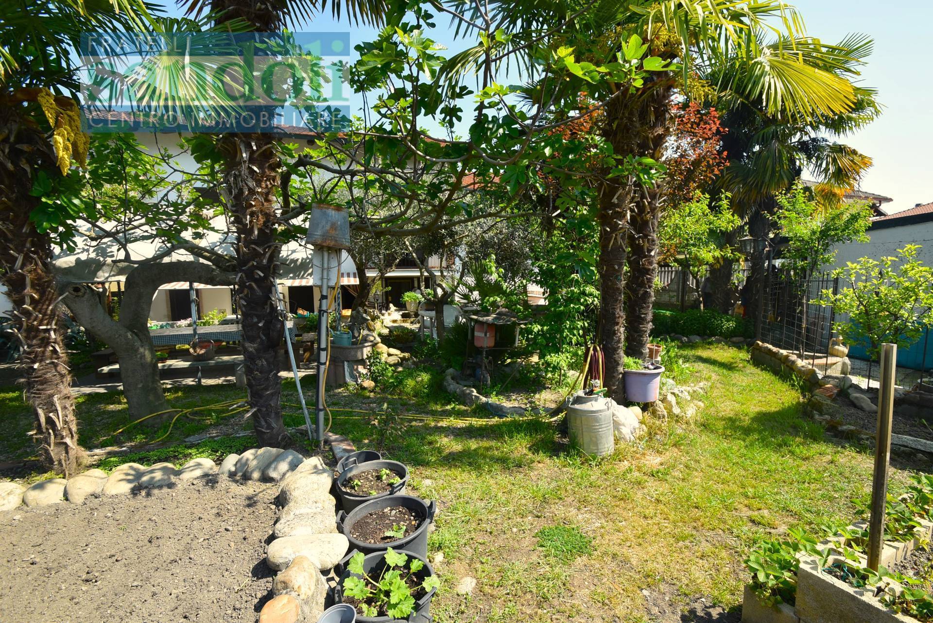 Casa indipendente in vendita a Palestro (PV)