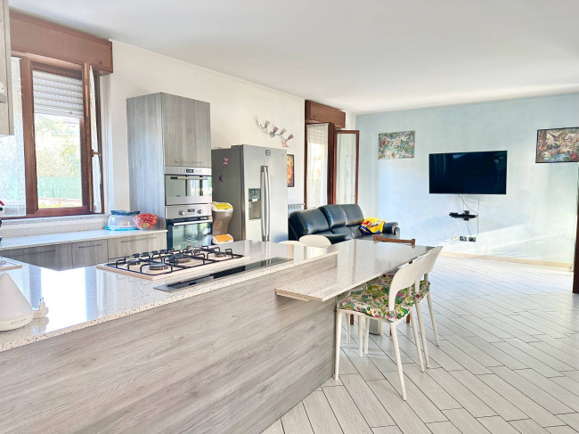 Villa in vendita a Busto Arsizio