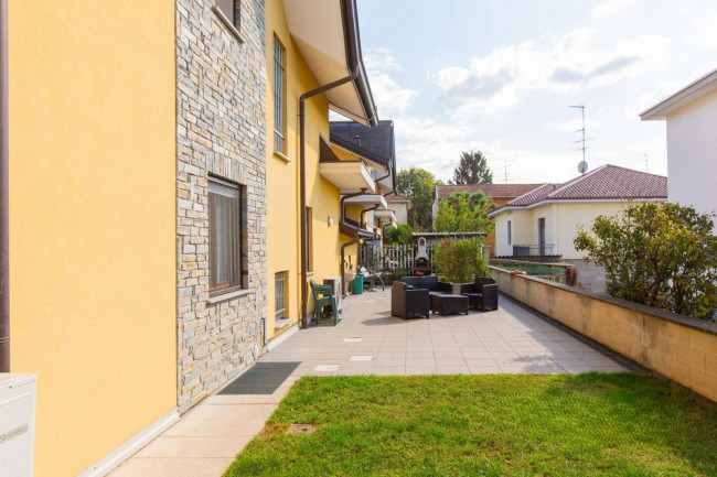 Villa in vendita a Busto Arsizio